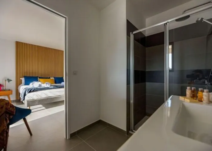 Calarossa Bay 维琪奥港